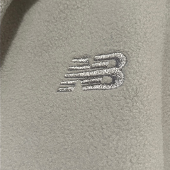 New Balance Light Gray Fleece Jacket - Picture 4 of 4
